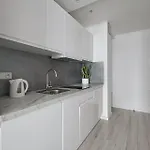 Urban Nest - Old Town - Solidarnosci 60b Apartman